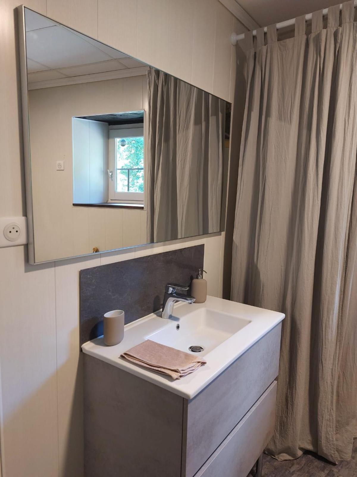Moulin De Serre Cassagnes-Begonhes Room photo